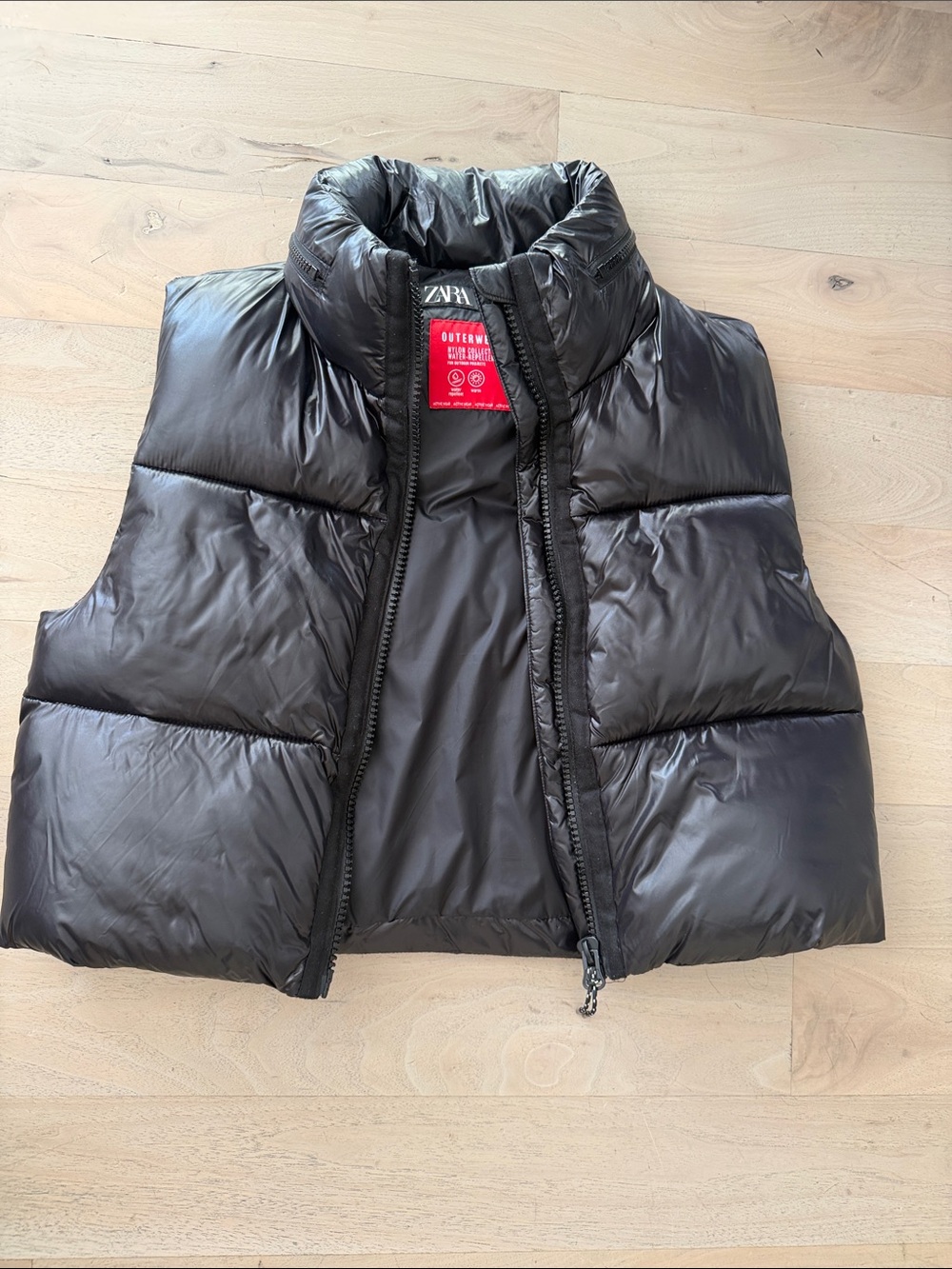 Zara Cropped Shiny Black Quilted Puffer Vest
